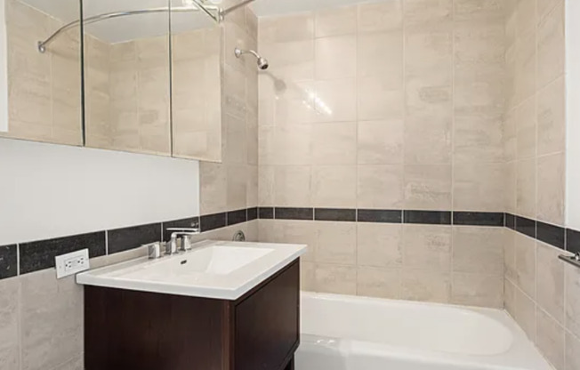 Studio, 1 bath, $3,595, Unit 25C