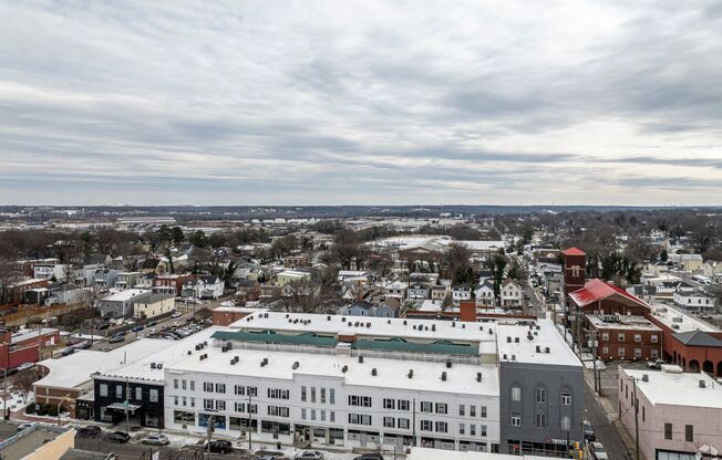 2 beds, 2 baths, 1,075 sqft, $1,325, Unit 124