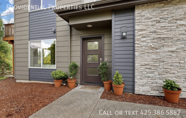 12915 20 DR W