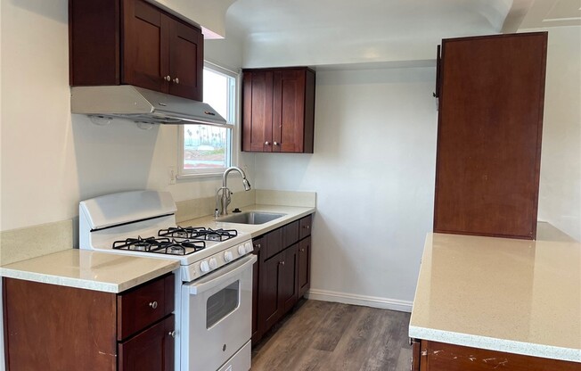 1 bed, 1 bath, 600 sqft, $1,750, Unit 1/2