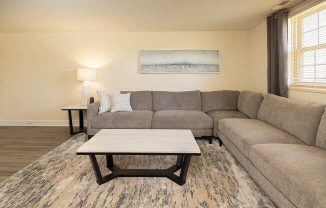 Hyde Park Apartments*