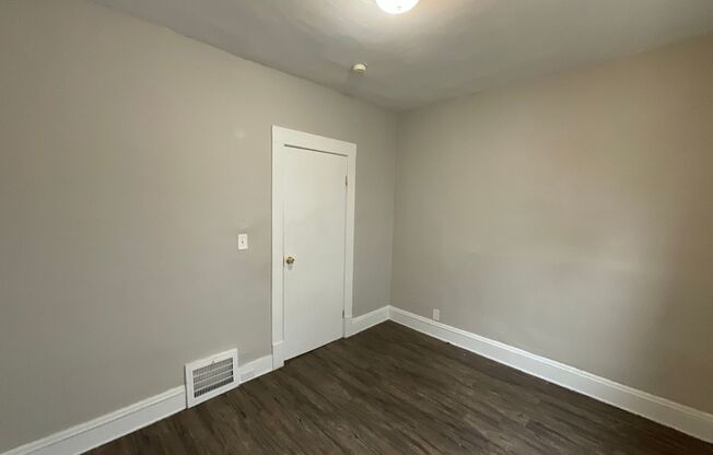 8101 Grand Division Avenue