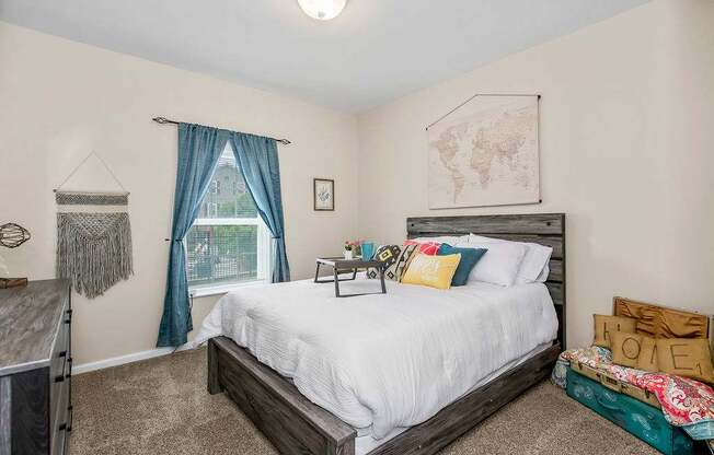 Bedroom with Plush Carpeting
