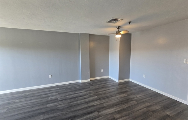 2 beds, 2 baths, 852 sqft, $2,380, Unit 502