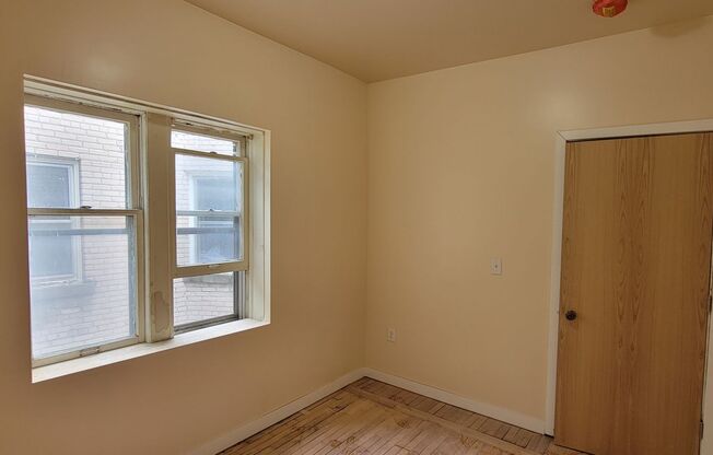 2804-2810 W Kilbourn Ave.