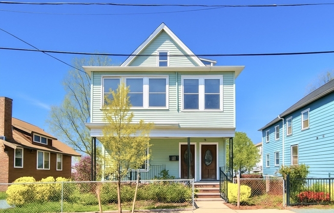 33 FARRAGUT AVE