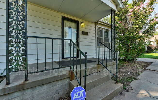 536 SW 48 ST