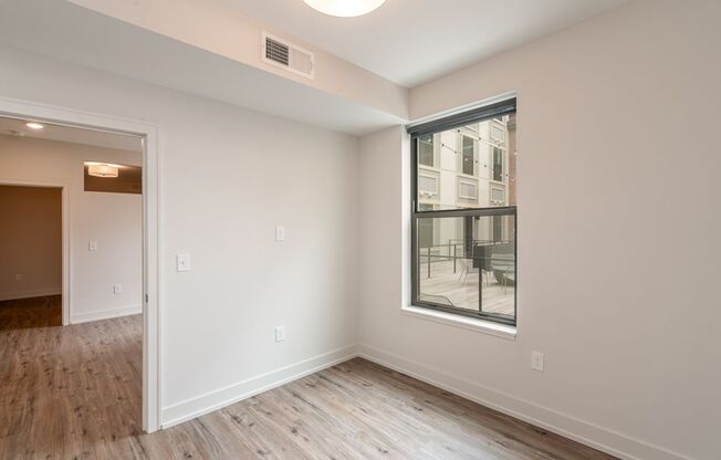 2 beds, 2 baths, 785 sqft, $1,950, Unit 1050 N 4th St. Apt. 206