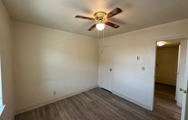 1 bed, 1 bath, $895, Unit 512