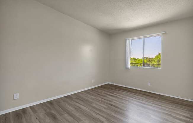 410 Heights | Interior