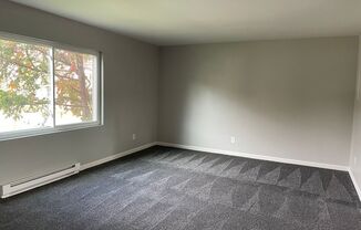 2 beds, 1 bath, 800 sqft, $800, Unit Unit 3