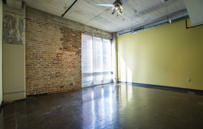 Studio, 1 bath, 540 sqft, $1,195, Unit APT 1K