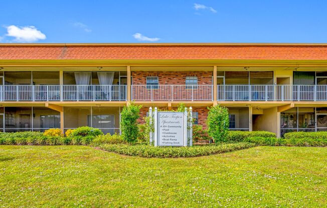 Lake Tarpon Apartments