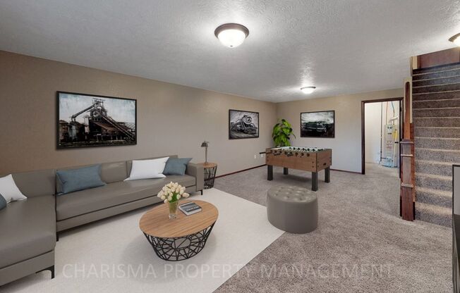 3 beds, 2.5 baths, 2,100 sqft, $1,875, Unit 6602 E 45th Street