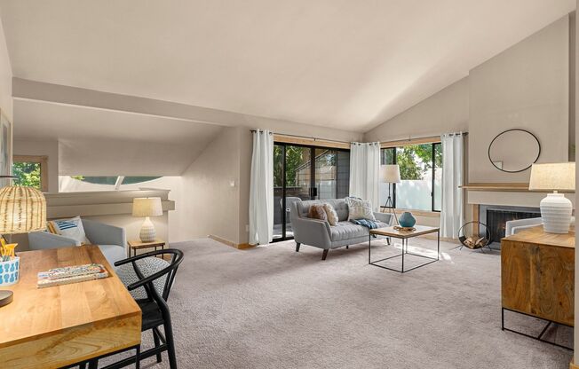 2Bd/2Ba Kirkland Condo