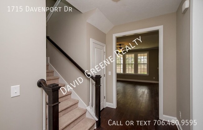 1715 DAVENPORT DR