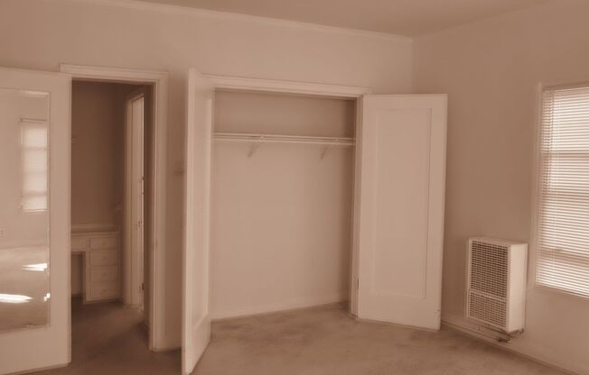 Studio, 1 bath, $1,395