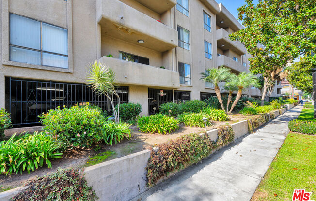 1727 S. Bentley Avenue