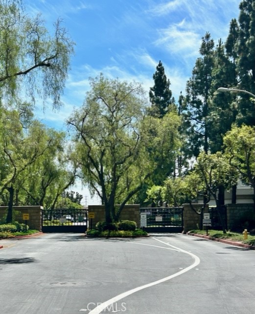 3302 Orangewood