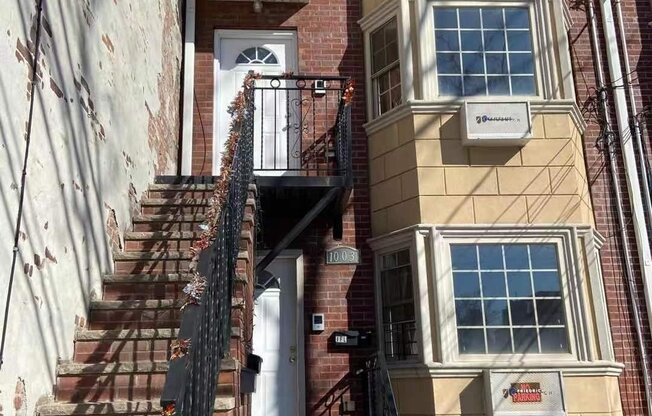 10 3 36 AVE