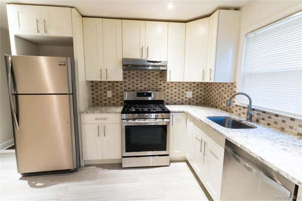 95 19 160 AVE