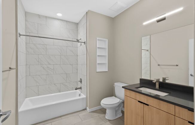 1 bed, 1 bath, 614 sqft, $2,060, Unit 410