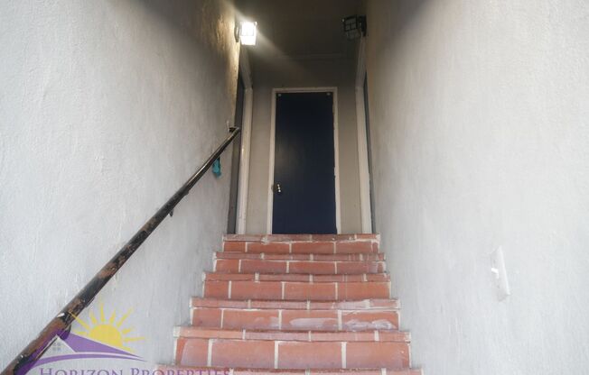 1 bed, 1 bath, $1,075, Unit 1617 Arcade Blvd #16
