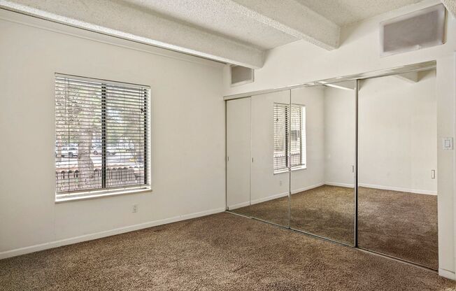 1 bed, 1 bath, $1,350, Unit Unit 1511