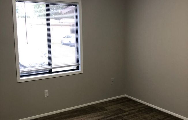 1 bed, 1 bath, 634 sqft, $839, Unit 5627 UD