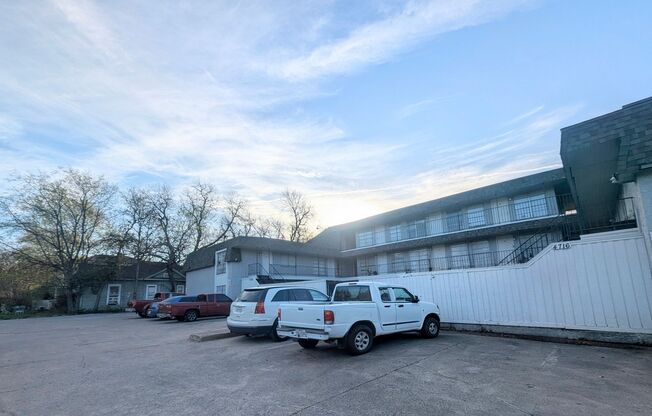Sycamore Tree Condominiums