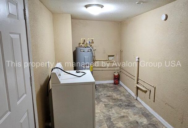 3 beds, 2 baths, $1,445