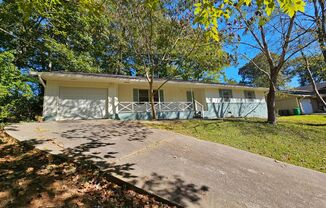 Charming 3-Bedroom Ranch on Spacious Wooded Lot in Quiet Woodbridge Neighborhood