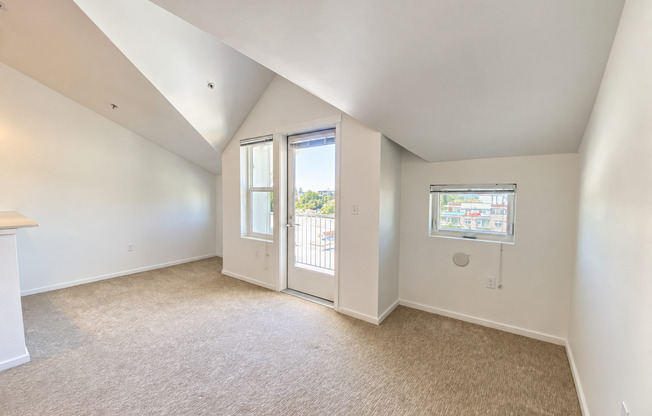 1 bed, 1 bath, 600 sqft, $2,295, Unit 1505-A