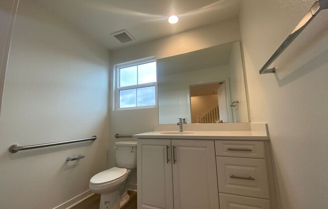 New Build 3bd/3bth in Coral Ridge Community of Carlsbad