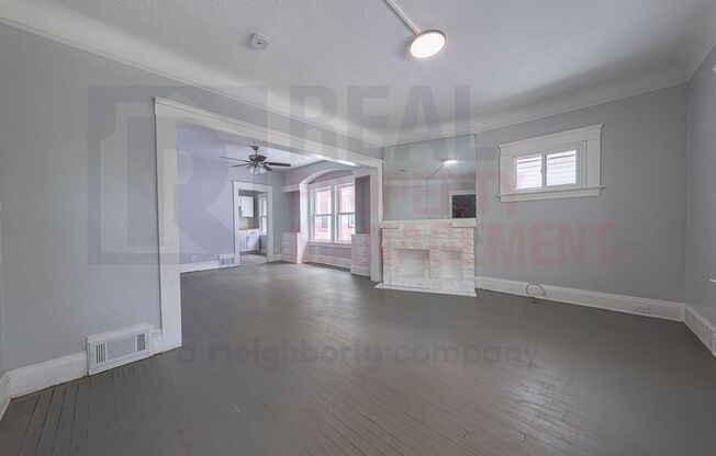 3473 E 118th St,