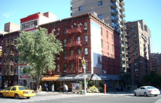 1132 1 AVE