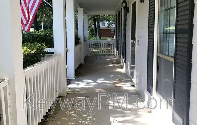 231 BROOKS DR