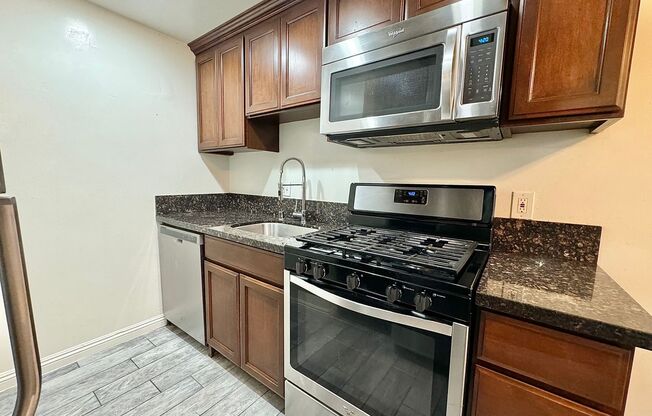 1 bed, 1 bath, 600 sqft, $2,299, Unit 3