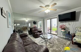 2 beds, 2 baths, $1,650, Unit # 30 B