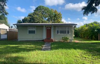 Updated 2 Bedroom 1 Bath in Central Gulfport