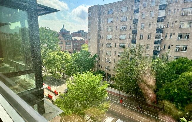 1 bed, 1 bath, $2,500, Unit 506