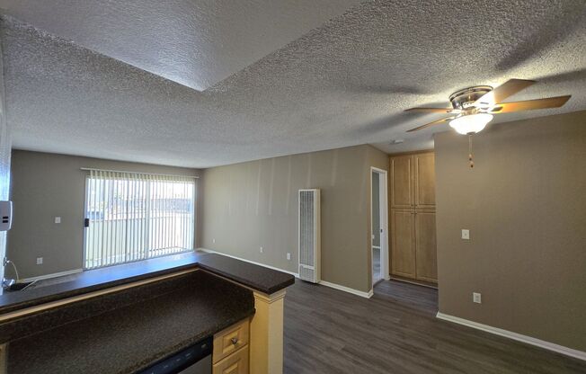 1 bed, 1 bath, 640 sqft, $1,995, Unit 646 - 29