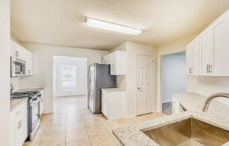 3518 BAKERS XING AVE