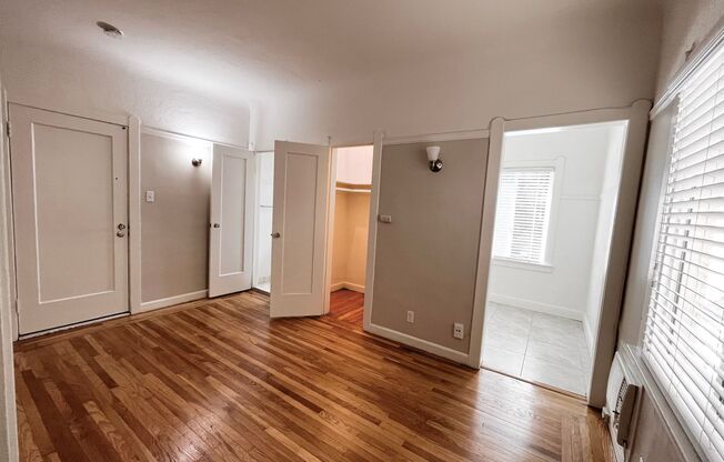 Studio, 1 bath, $1,295, Unit 19