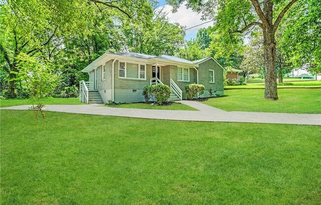 2234 Holly Hill Drive