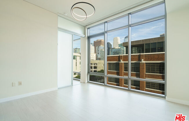 2 beds, 2.5 baths, 1,650 sqft, $4,995, Unit 716