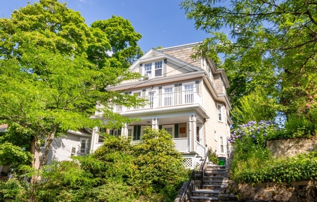 80 ALDRICH ST