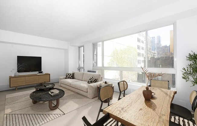 358 9 AVE