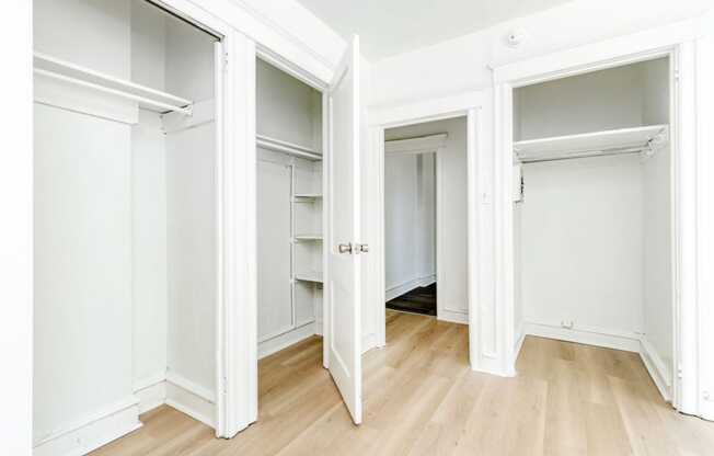 2215 N 51 ST