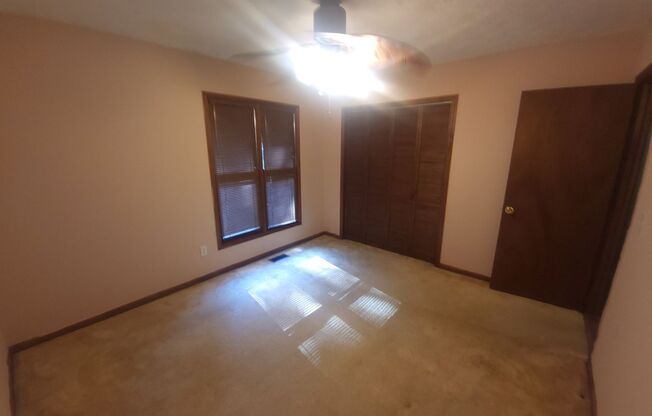 3 beds, 2 baths, $2,085